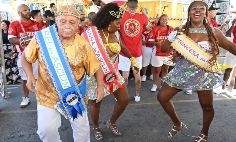 Bloco da Clin anima São Lourenço no carnaval – Prefeitura Municipal de Niterói