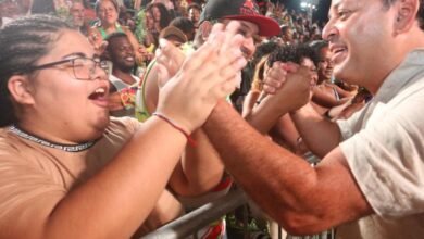 Passarela recebe mais de 60 mil pessoas em dois dias de desfiles – Prefeitura Municipal de Niterói