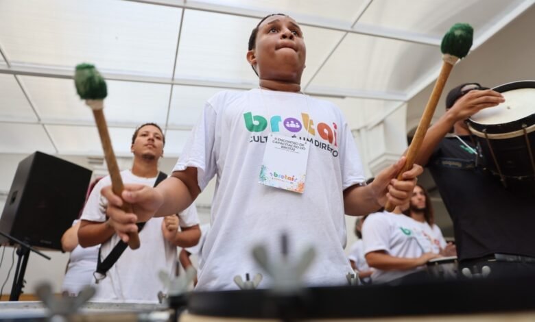 Brotaí, o maior projeto cultural de descentralização das artes em Niterói, lança exposição no Centro Cultural Paschoal Carlos Magno