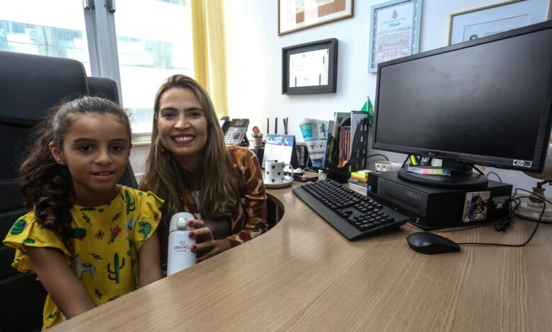Prefeita em exercício recebe visita de estudante de 7 anos – Prefeitura Municipal de Niterói