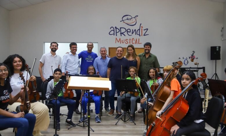 Prefeito de Niterói visita equipamentos de cultura no Fonseca – Prefeitura Municipal de Niterói
