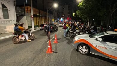 Prefeitura multa 16 motos em ação contra veículos barulhentos em Icaraí – Prefeitura Municipal de Niterói