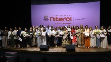 Diretoras e diretores de 82 unidades da Rede Municipal de Educação tomam posse para o biênio 2025-2027 – Prefeitura Municipal de Niterói