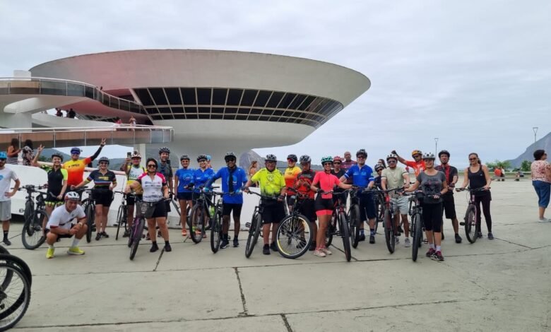 Projeto Pedal Cultural está de volta a Niterói com dois roteiros gratuitos que integram lazer, cultura e meio ambiente