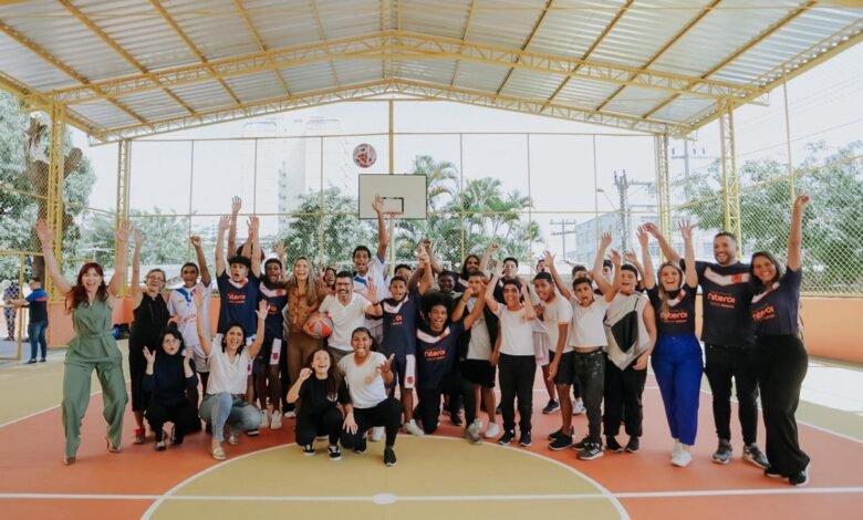 Educação de Niterói entrega nova quadra poliesportiva na E.M. Paulo Freire – Prefeitura Municipal de Niterói