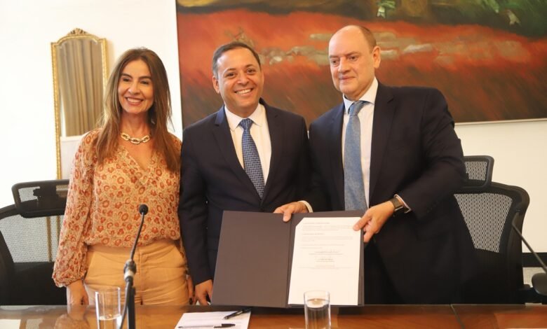 Niterói assina acordo histórico de cooperação com Tribunal de Justiça para serviços voltados à população em situação de rua