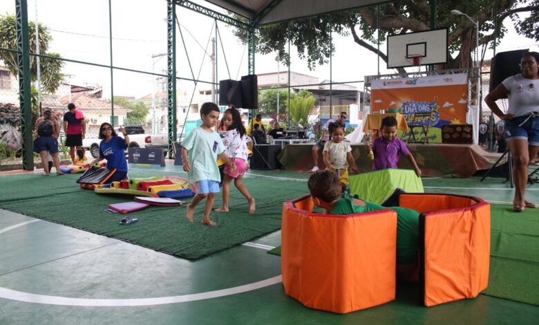 Prefeitura de Niterói realiza Ação Social no Ponto Cem Réis – Prefeitura Municipal de Niterói
