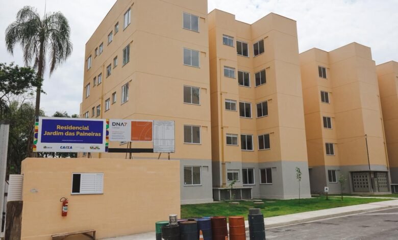 Equipe da Prefeitura faz última vistoria no condomínio Jardim das Paineiras – Prefeitura Municipal de Niterói