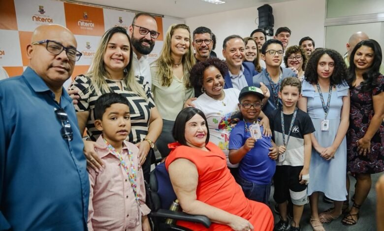 Prefeito Rodrigo Neves sanciona lei que cria programa para beneficiar pessoas com Transtorno do Espectro Autista (TEA)