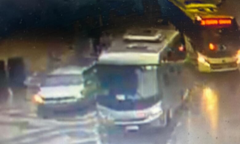 Prefeitura de Niterói identifica veículo que passou no Calçadão da Praia de Icaraí  – Prefeitura Municipal de Niterói