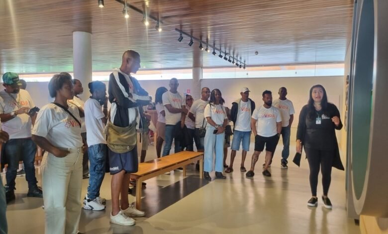 “Mais Vida Clin” leva colaboradores da Companhia de Limpeza de Niterói a passeio cultural – Prefeitura Municipal de Niterói