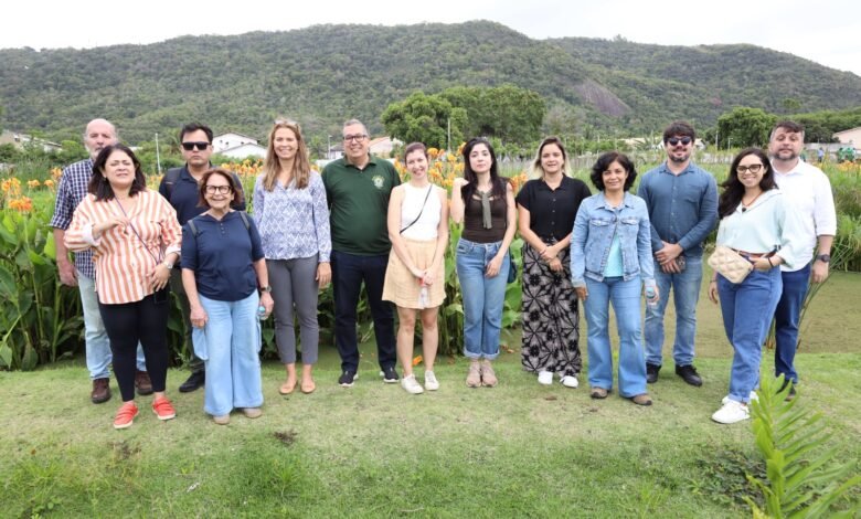 Prefeitura de Niterói recebe representantes do Ministério do Meio Ambiente e do C40 no Parque Orla de Piratininga