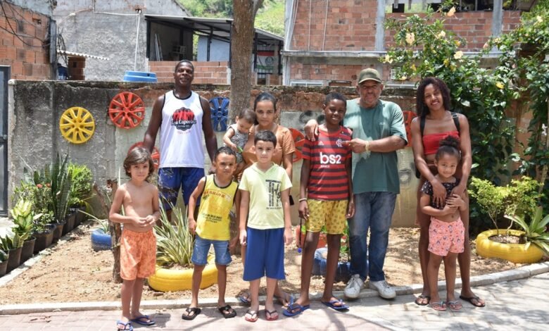 Clin lança programa de paisagismo em comunidade de Niterói – Prefeitura Municipal de Niterói