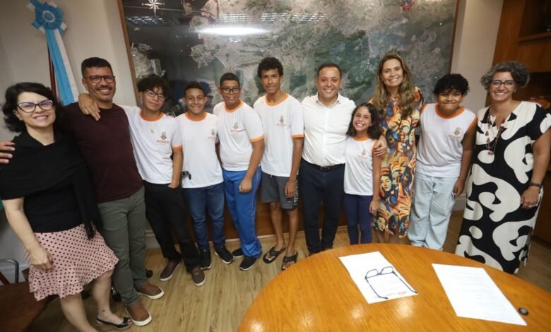 Prefeitura de Niterói premia estudantes da rede municipal que fizeram desenhos sobre o futuro da cidade – Prefeitura Municipal de Niterói