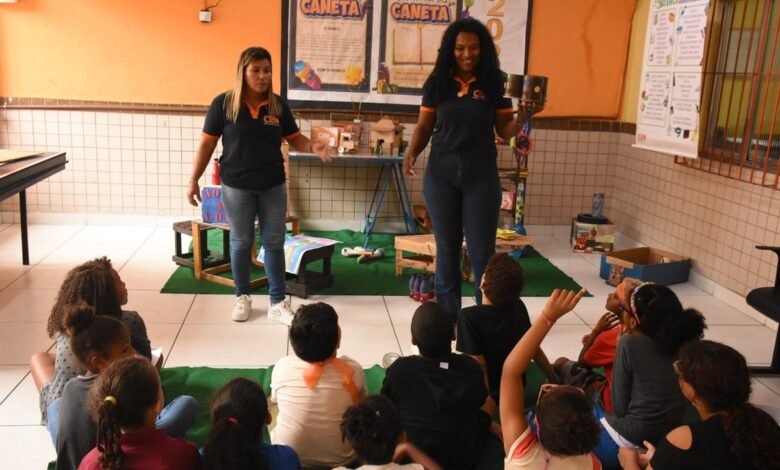 Clin participa do “Tô de Férias na Escola” e reforça ações de coleta seletiva – Prefeitura Municipal de Niterói