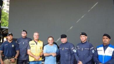 Prefeito de Niterói e secretário estadual da PM vistoriam o esquema de segurança montado para o Réveillon de Icaraí