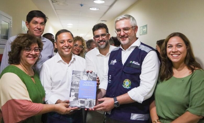 Rodrigo Neves recebe ministro da Saúde substituto em visita ao Hospital Oceânico de Niterói – Prefeitura Municipal de Niterói