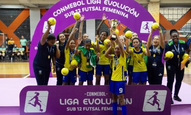 CT Niterói Joga em Rede sedia finais da Liga Evolución Sub-12 de futsal feminino e Brasil termina como vice-campeão