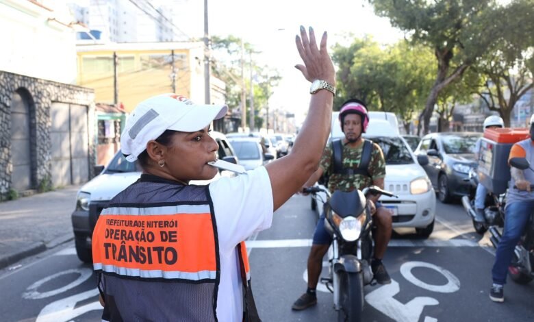 Desfile da Unidos do Viradouro altera trânsito no Centro de Niterói – Prefeitura Municipal de Niterói