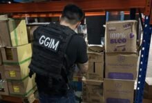 Niterói intensifica Operação Pharmakon e fiscaliza supermercado no Barreto após denúncias de irregularidades sanitárias