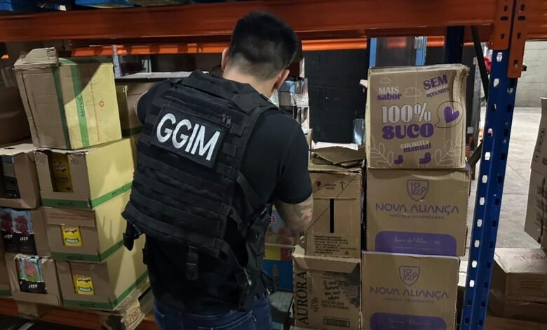 Niterói intensifica Operação Pharmakon e fiscaliza supermercado no Barreto após denúncias de irregularidades sanitárias