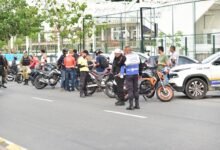 Fiscalização contra motos barulhentas ultrapassa duas mil abordagens em 2026 – Prefeitura Municipal de Niterói