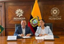 Prefeito de Niterói e presidente da Rede Mercocidades assina acordo de cooperação no Equador em defesa das mulheres