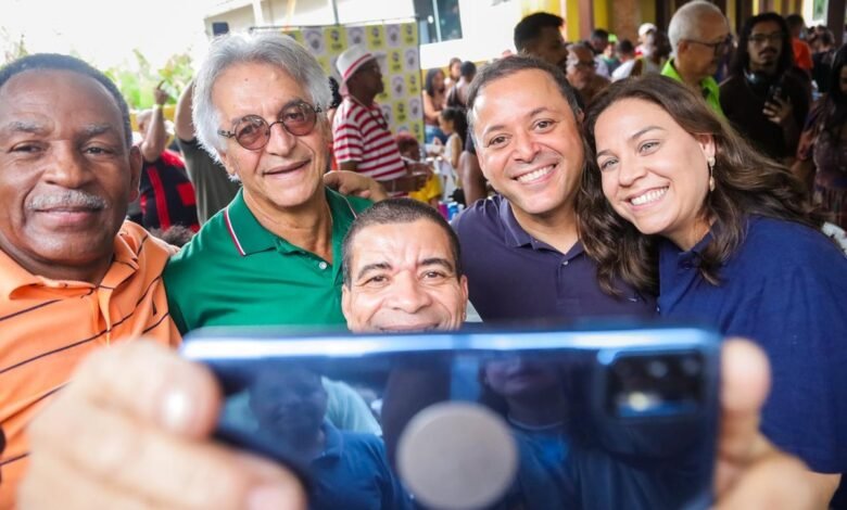 Prefeito Rodrigo Neves participa de celebração pelo Dia do Trabalhador em sede de sindicato no Sapê – Prefeitura Municipal de Niterói