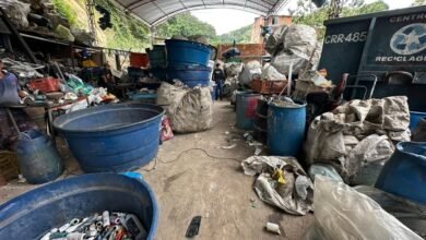 agentes interditam ferro-velho clandestino no Fonseca – Prefeitura Municipal de Niterói