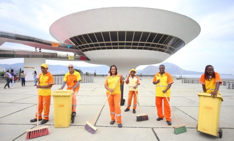Clin completa 37 anos consolidada como referência em limpeza urbana e transformação social – Prefeitura Municipal de Niterói