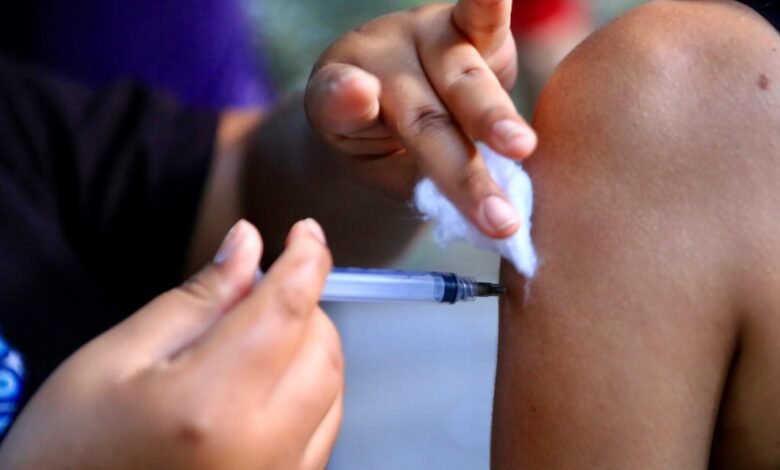 Niterói realiza Campanha Nacional de Multivacinação para atualização da caderneta de crianças e adolescentes